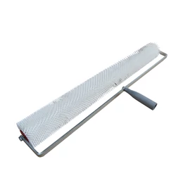 Bautool 1927522 Trafalet aerare sape cu rola 750 mm, ace 22 mm, profesional